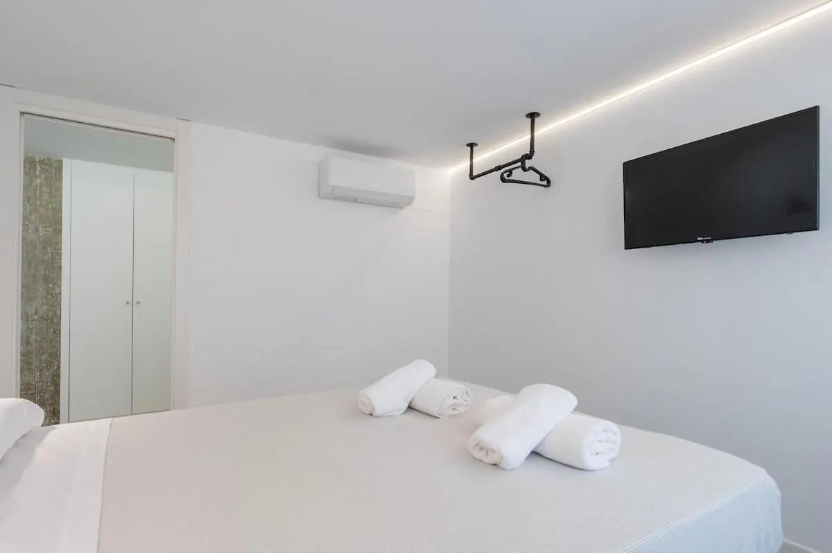 公寓 Buhaira Suites, Free Parking And Subway 塞维利亚